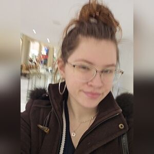 Meet your Posher, Keira